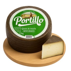 Queso Mezcla Semicurado PORTILLO AL CORTE